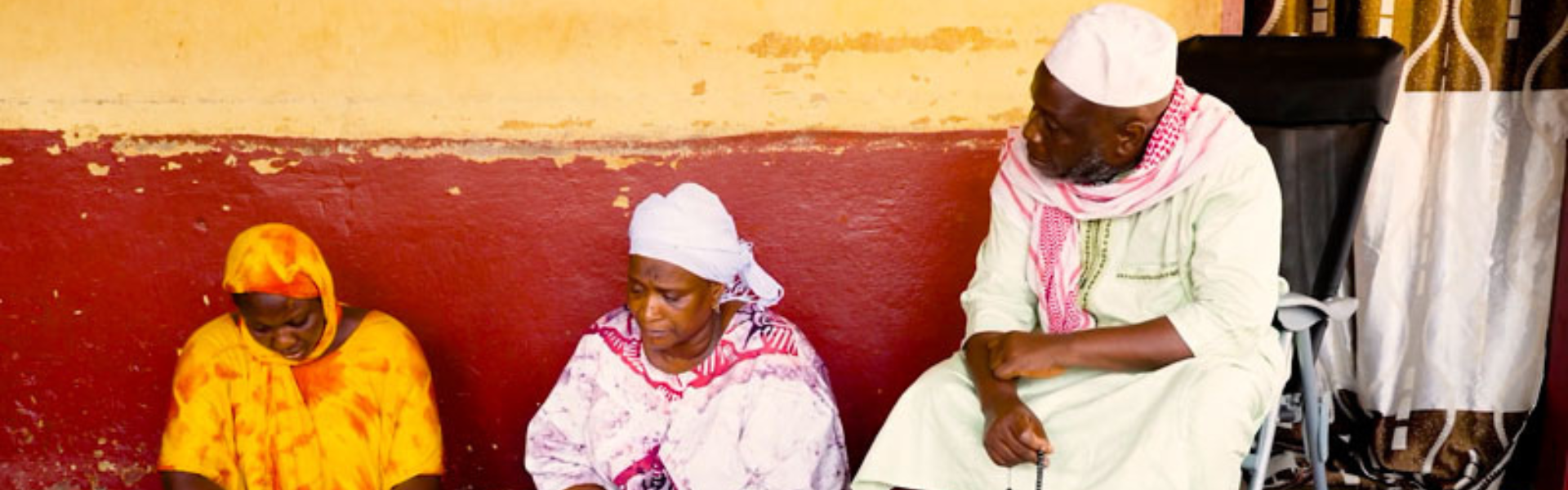 Ton mari, c'est ton dieu 1920x600